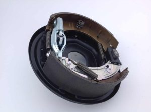 Щиток томозной F200 KNOTT Аналог