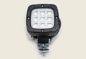 Fristom FT-036 LED Универсалная светoдиодная рабочая фара LED, с мин. мощностью 1800 лм